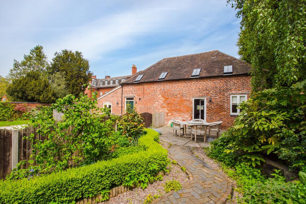 St Johns House Lichfield Bed & Breakfast Room photo