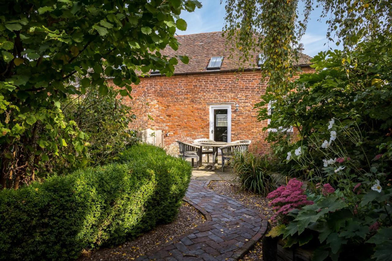 St Johns House Lichfield Bed & Breakfast Exterior photo