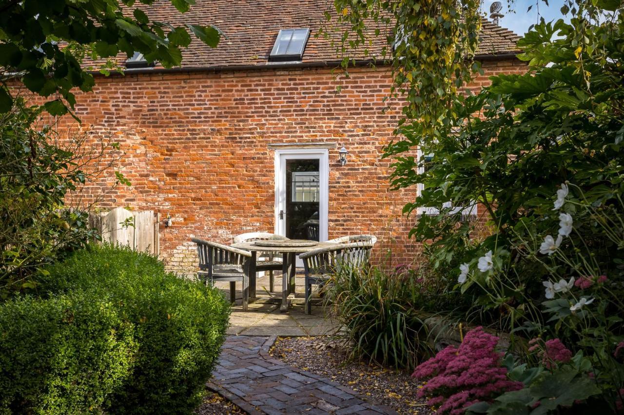 St Johns House Lichfield Bed & Breakfast Exterior photo